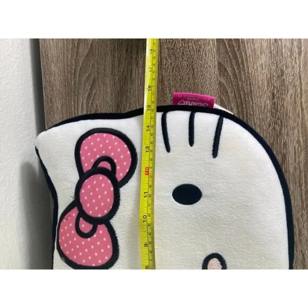 Sanrio Hello Kitty Pink Plush Lap Pillow Stuffed Animal‎ Collectible